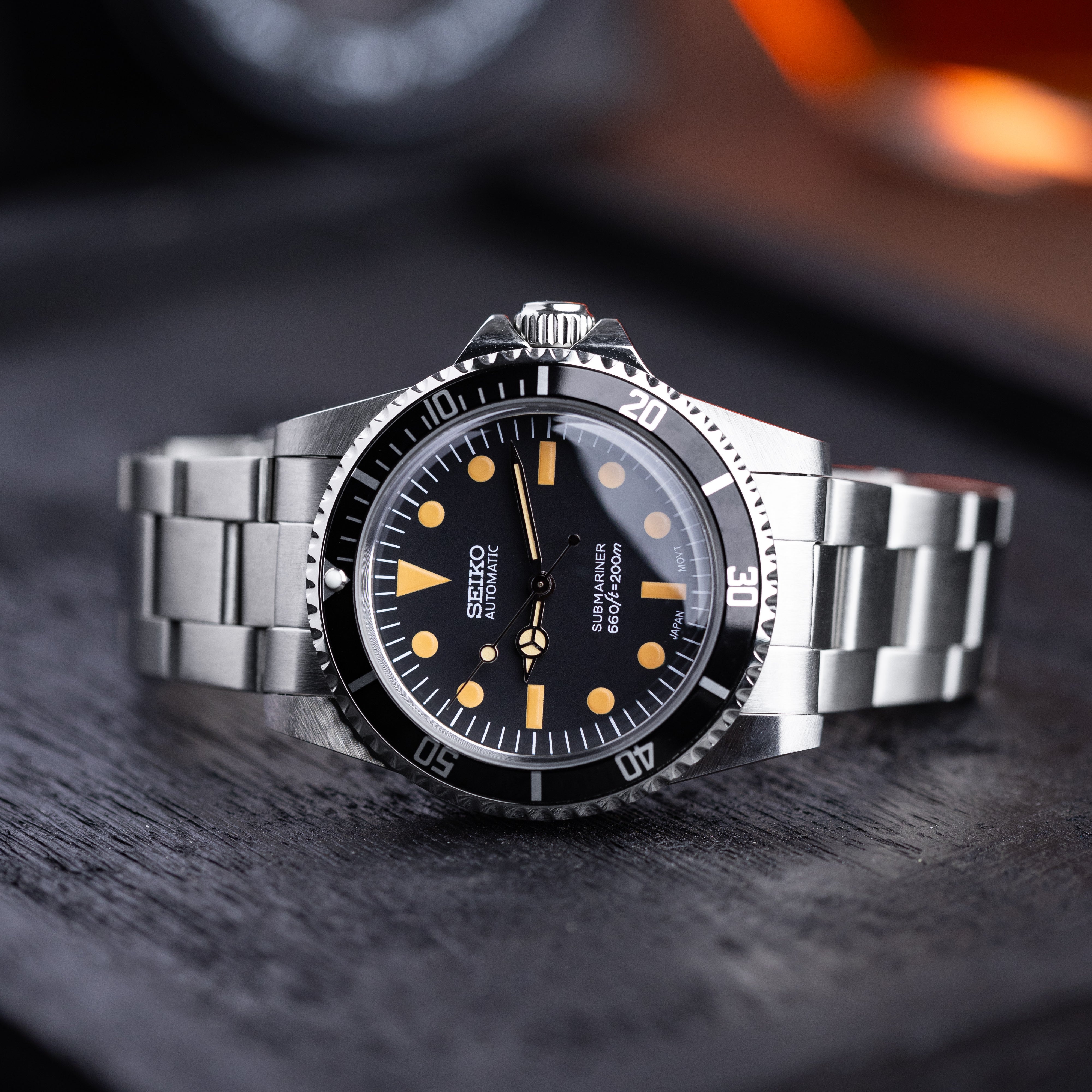 Mod Submariner 5513 Watch with T-Dial in Vintage Style